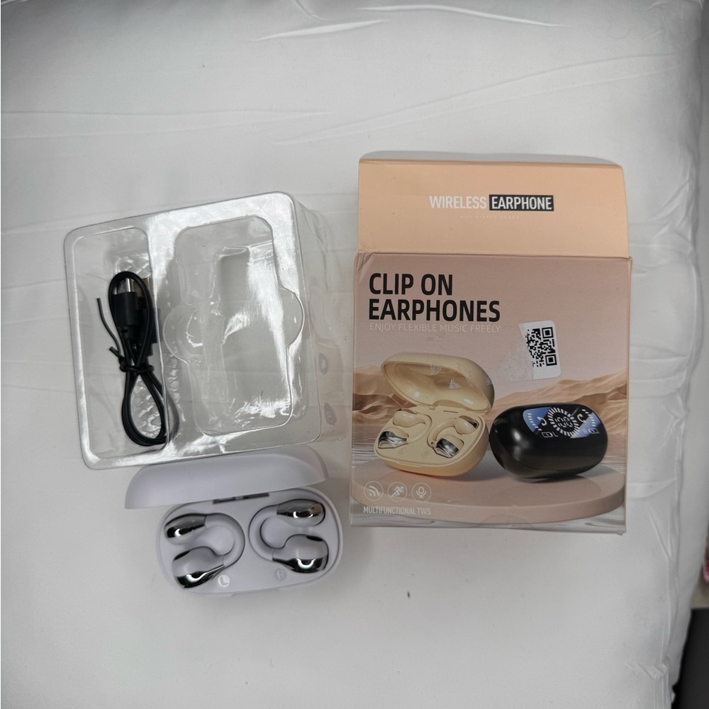 BNIB Clip-On Earphones
